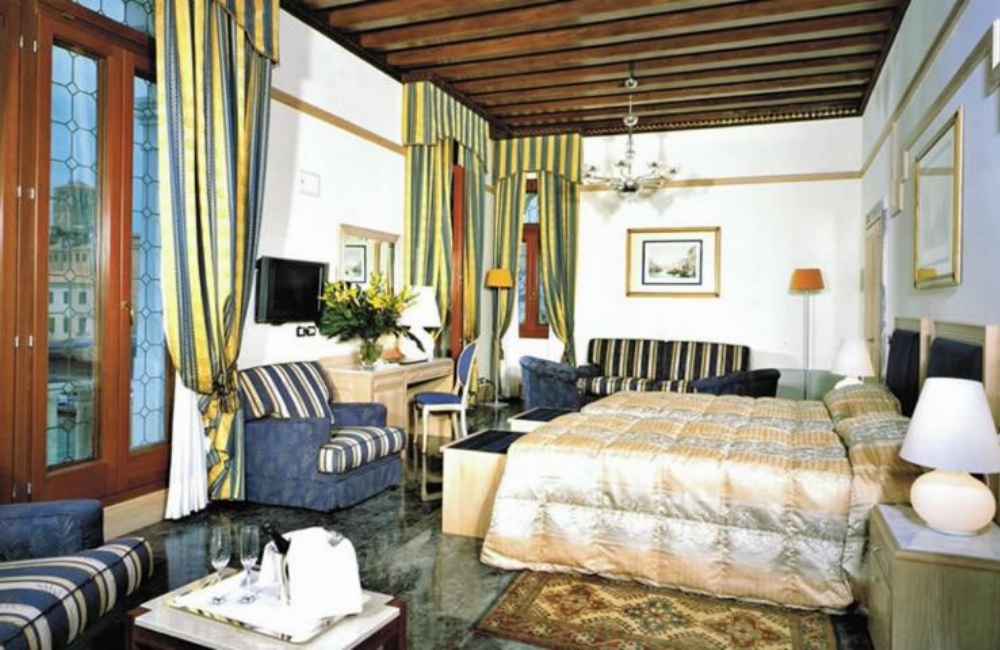 Foscari Palace Main image